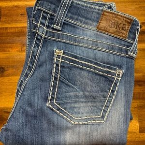 BKE Stella. Ankle skinny. 27x28. Nice jeans!